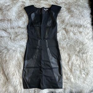Black bodycon dress